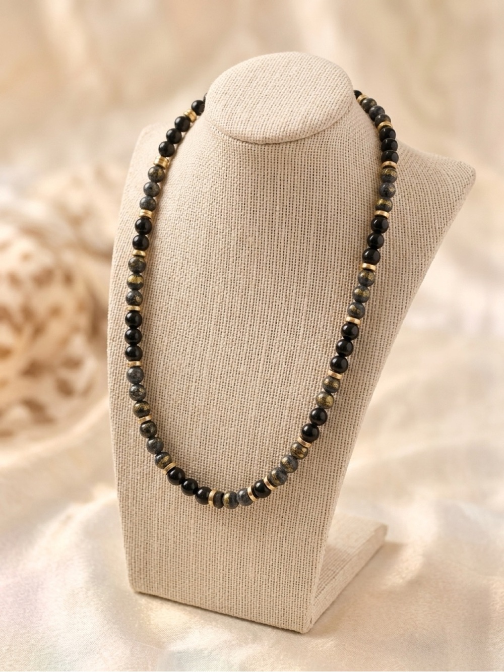 Classic Black and Gold Agate Beaded Necklace - Women Jewelry